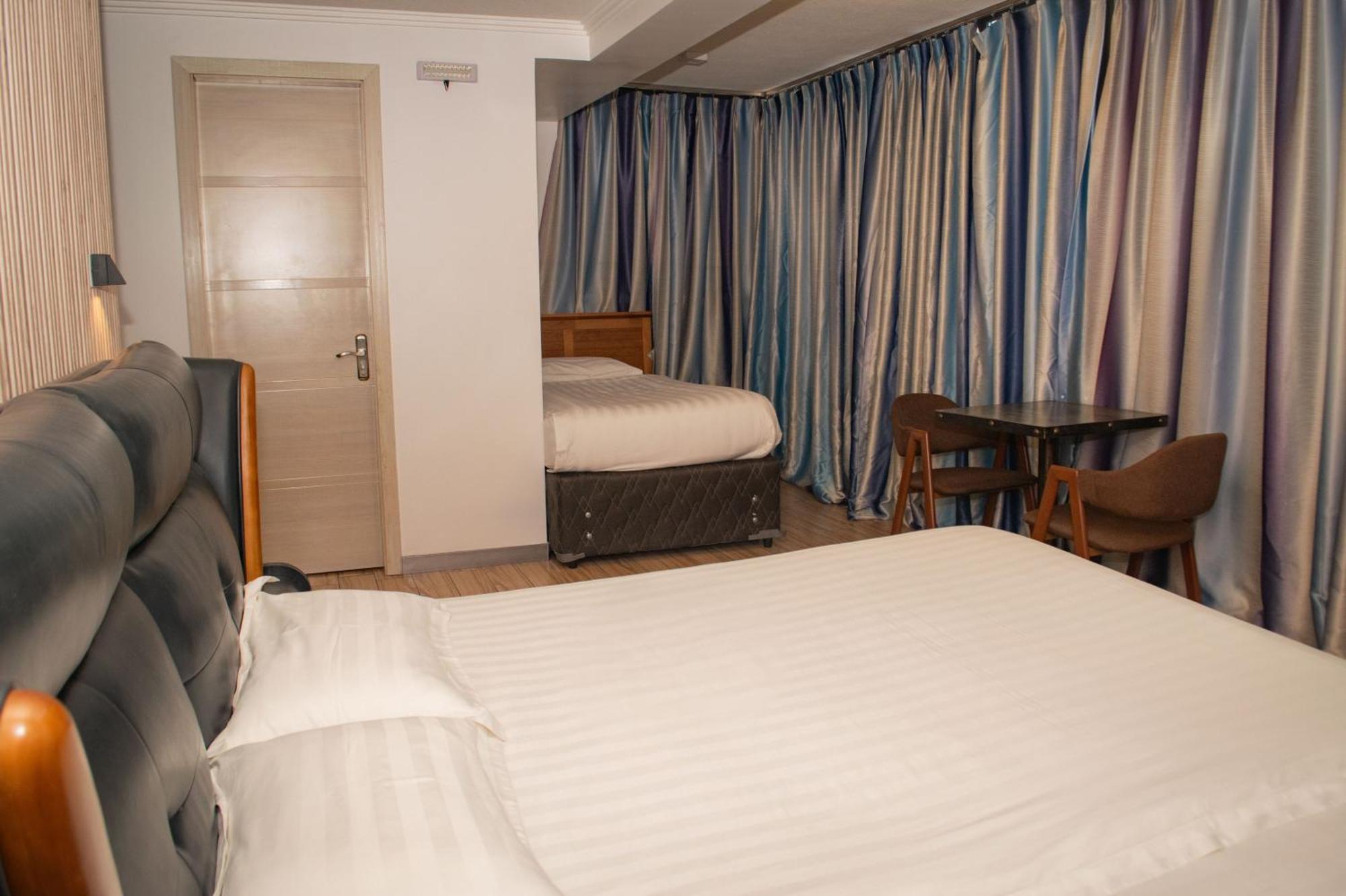 Hotel Boutique Holitel サンティアゴ エクステリア 写真